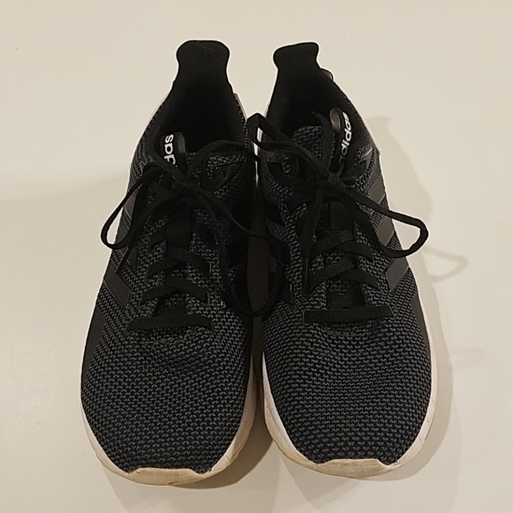 Adidas tennis shoes